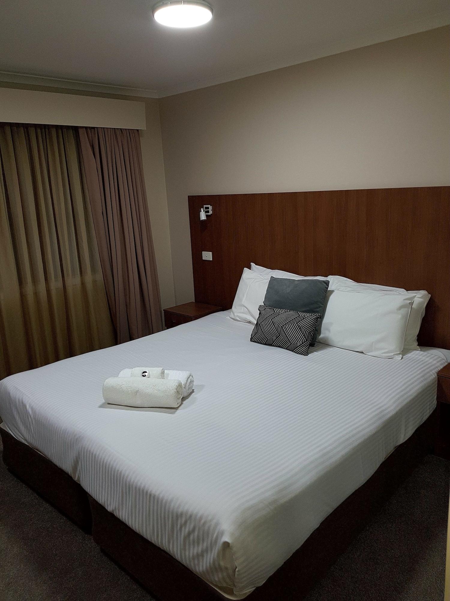 Peninsula Nelson Bay Motel And Serviced Apartments Exteriör bild